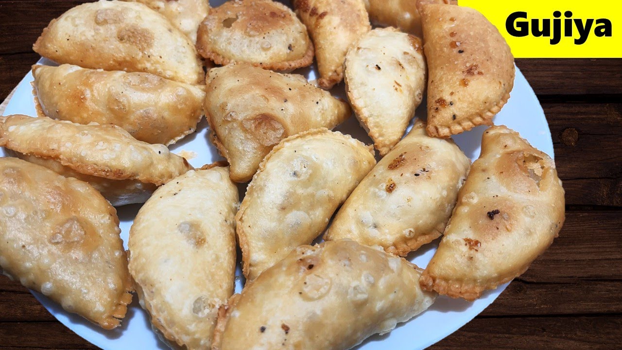 Suji Mawa Gujiya | होली की खास गुजिया | घर पर बनाएं कुरकुरी गुजिया | Holi Special Gujiya Recipe