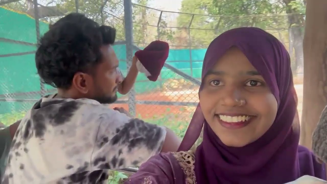 Hum geye ghumne mysore zoo ko😍😁😊
