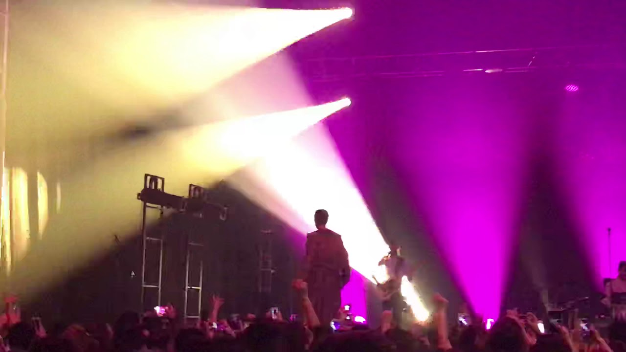 Oscar And The Wolf Live @Congresium Ankara -Exotic