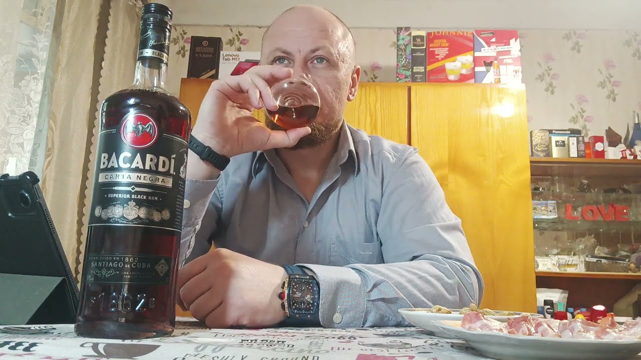Обзор Ром 🇨🇺🇮🇹Bacardi black  Carta Negra 40% 1L
