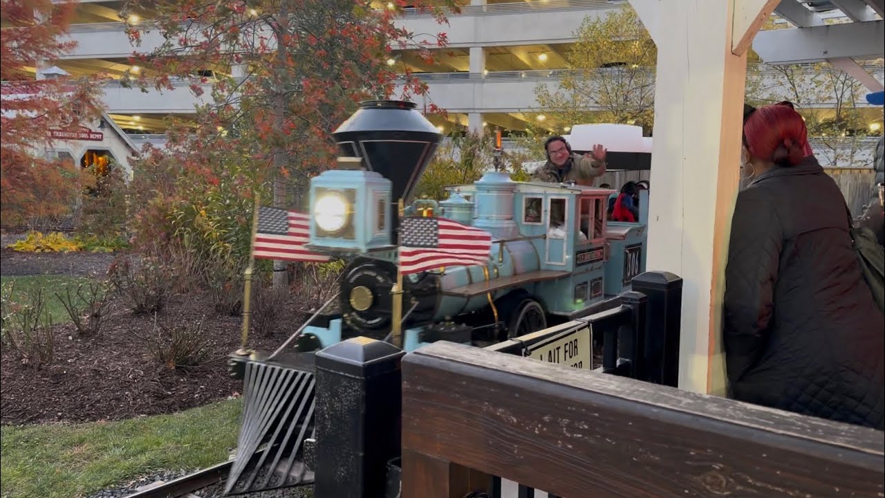 Halloween 2025 at the Essex County Turtle Back Zoo Railroad