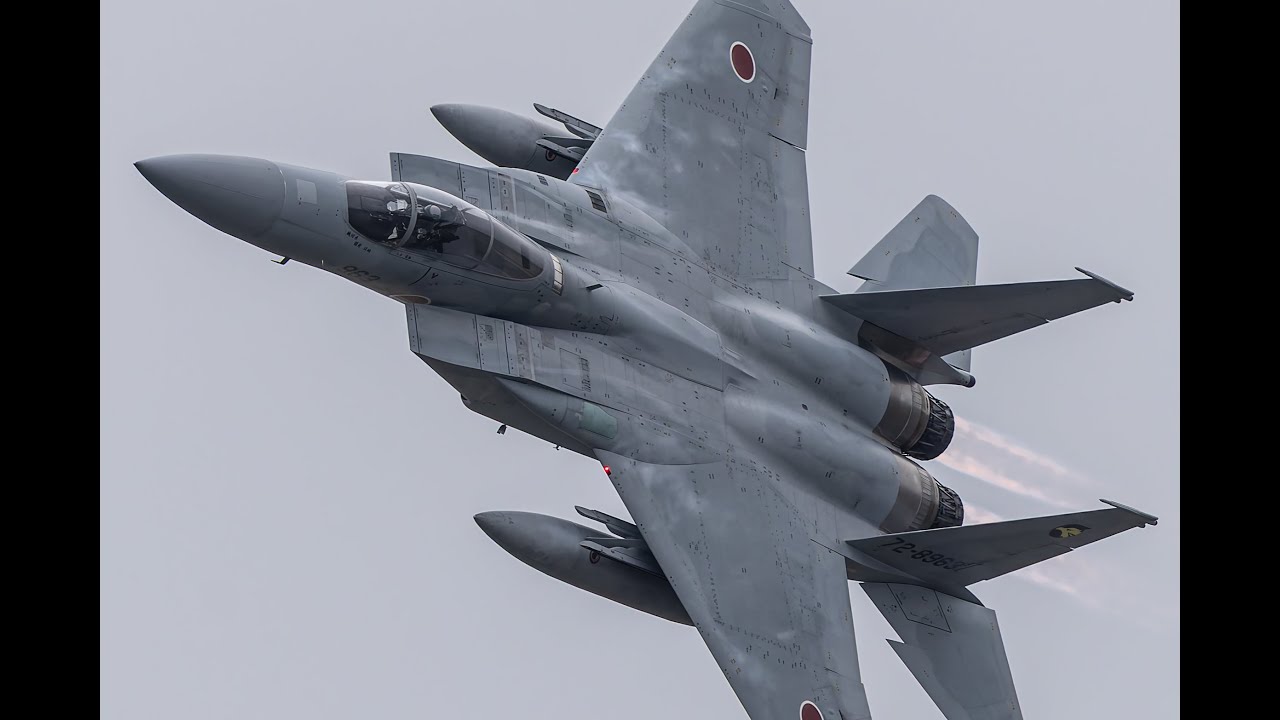 [小松基地航空祭2025前日予行] 360度旋回をする306飛行隊のF-15J 機動飛行 