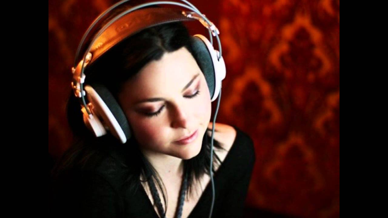 Amy Lee Cara's Basement Radio Interview Part One (The Open Door album)