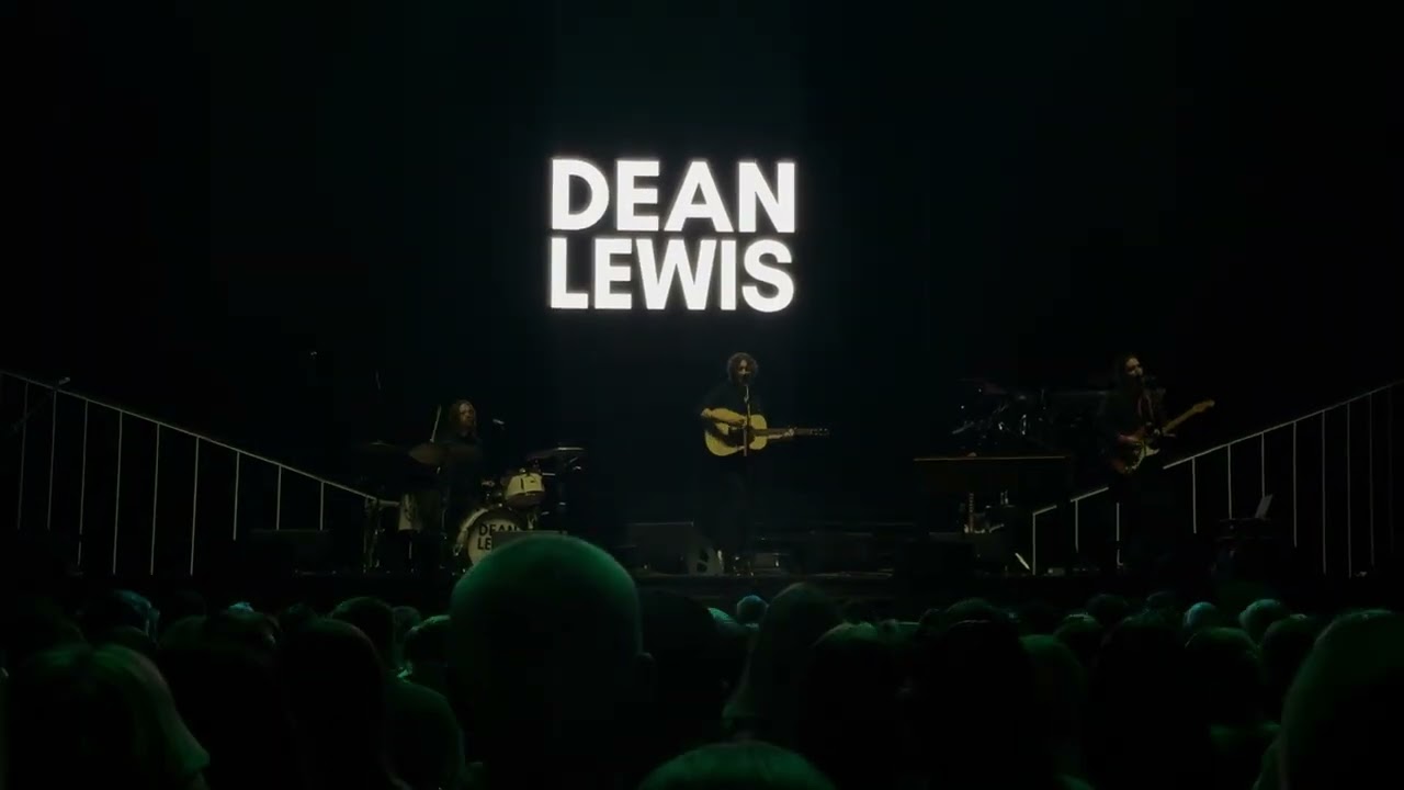 Dean Lewis - Looks Like Me (Connexin Live Arena, Hull on 10/03/24)
