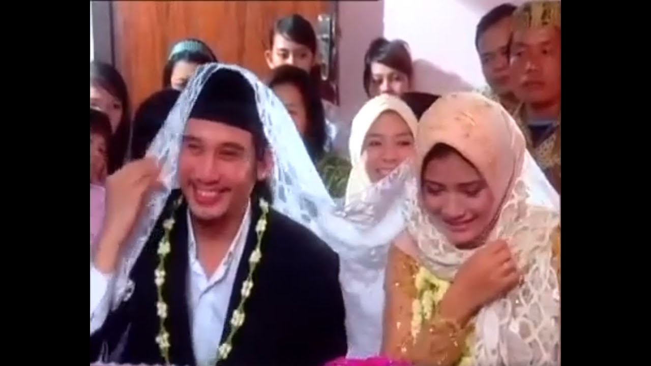 FTV Hidayah Istri Buruk Rupa
