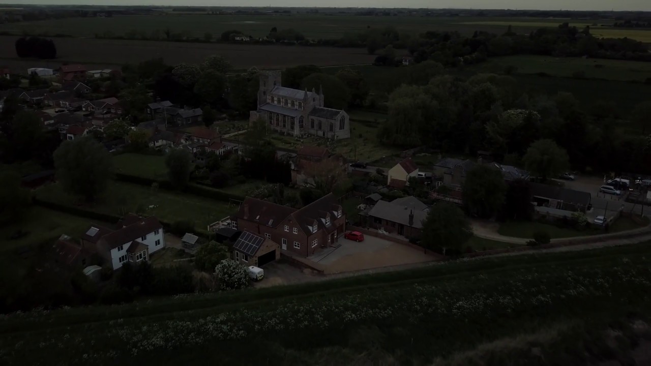 Norfolk - River Great Ouse Wiggenhall St Mary Magdalen & Cock Inn Pub (2018) DJI Mavic Pro 4k 30 FPS
