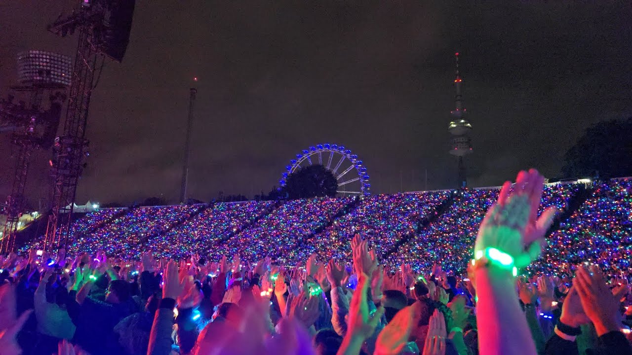 Coldplay - Charlie Brown Live in Munich, August 18th, 2024)