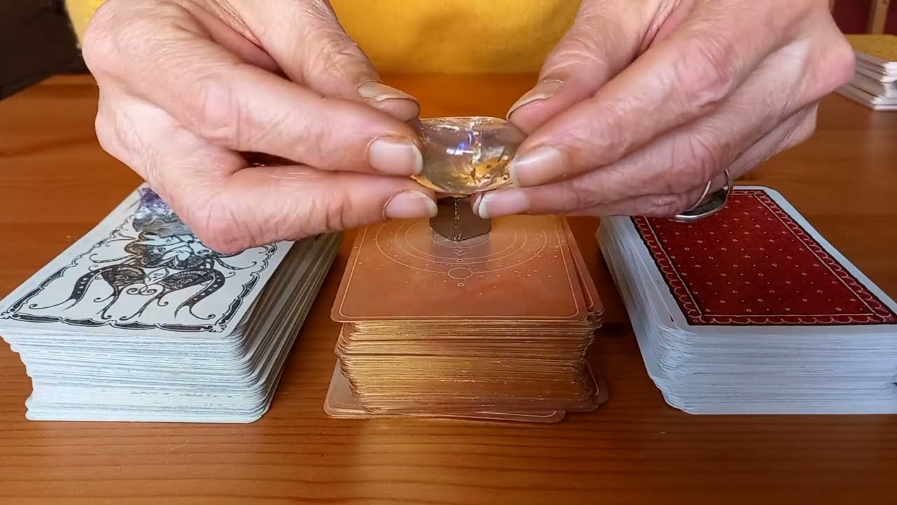 Tarot interactivo.🌟💥🌟 ¿Cómo cambiará tu mundo?