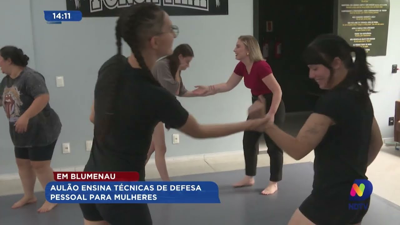 Em Blumenau: aulão ensina técnicas de defesa pessoal para mulheres
