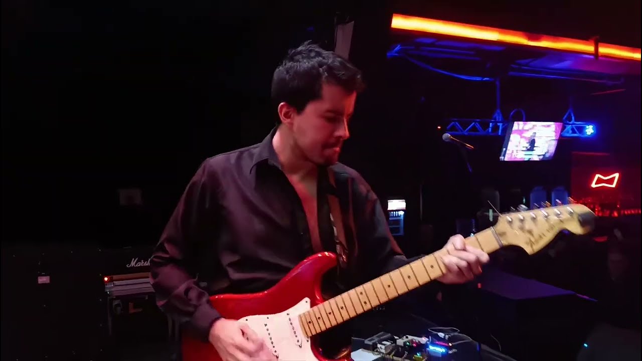 Abeja Reina (Tributo Rata Blanca) Hijos de la tempestad en VIVO (Stage camera)