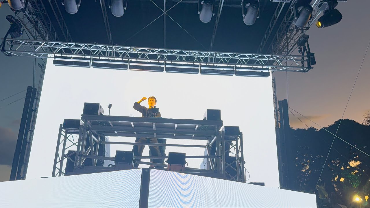 Tisoki live in Hawaii(4k)