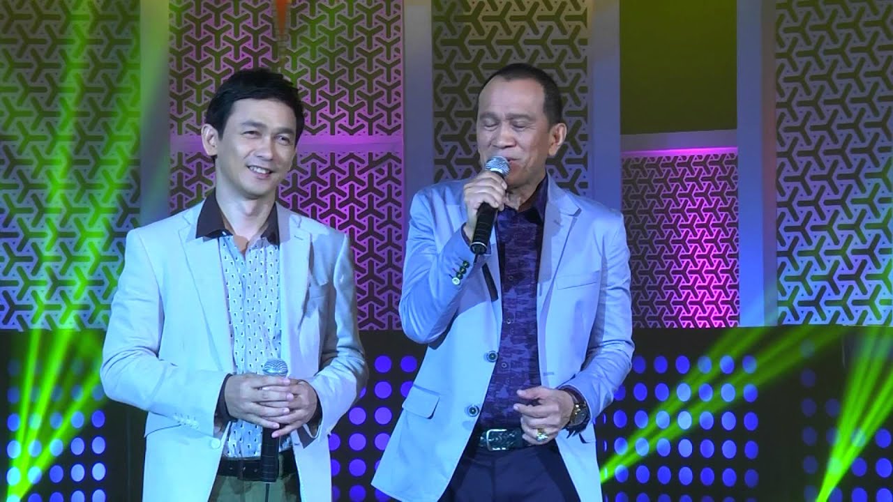 กอล์ฟ มั๊ย ตุ๊ก : 'ต้อย เศรษฐา' ปะทะ 'ชมพู ฟรุตตี้' ต่างคน ต่างวัย ต่างเด็ดดอกฟ้า 26 ต.ค. 57 (1/4)