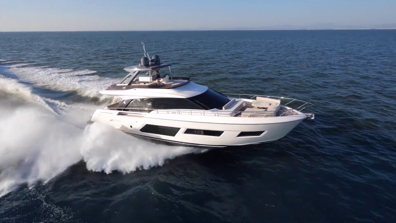 Motoryacht Ferretti Yachts 670 for sale. Delivery in July!