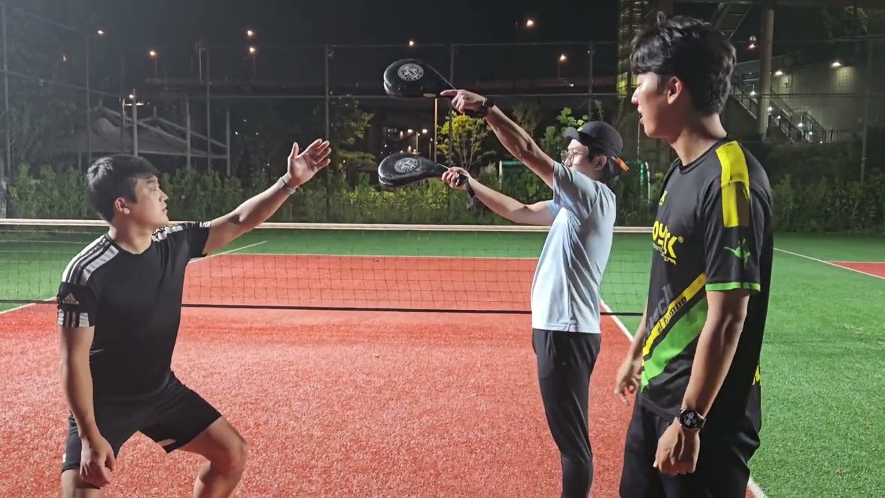 넘어차기 이태호 족구교실 Foot volleyball class instructor Lee Tae-ho Turn-Over Kick #넘어차기 #이태호족구교실 #koreajokgu