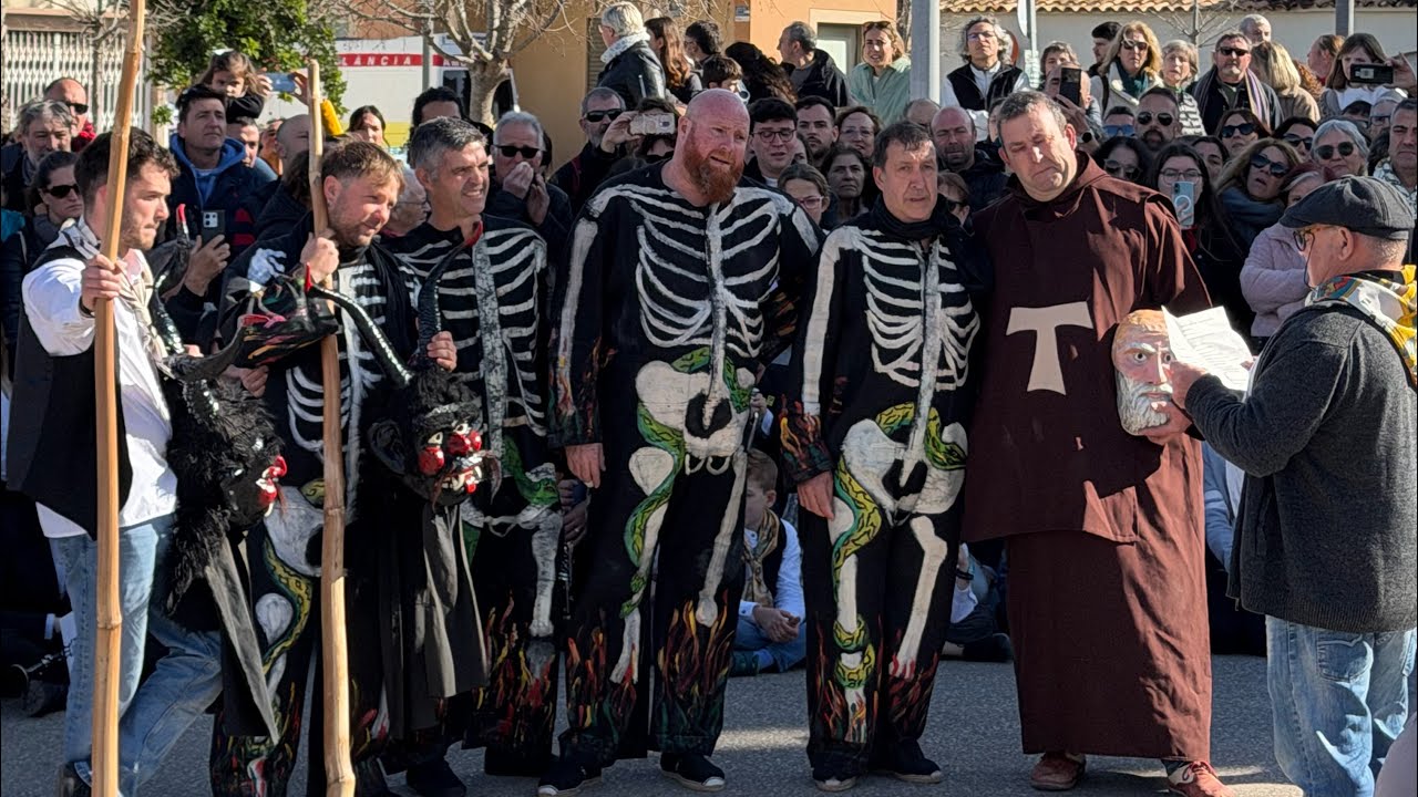 Darrer ball Guillem “Boté” dimoni de la Colònia de Sant Pere. Sant Antòni 2026 #santantoni #dimonis