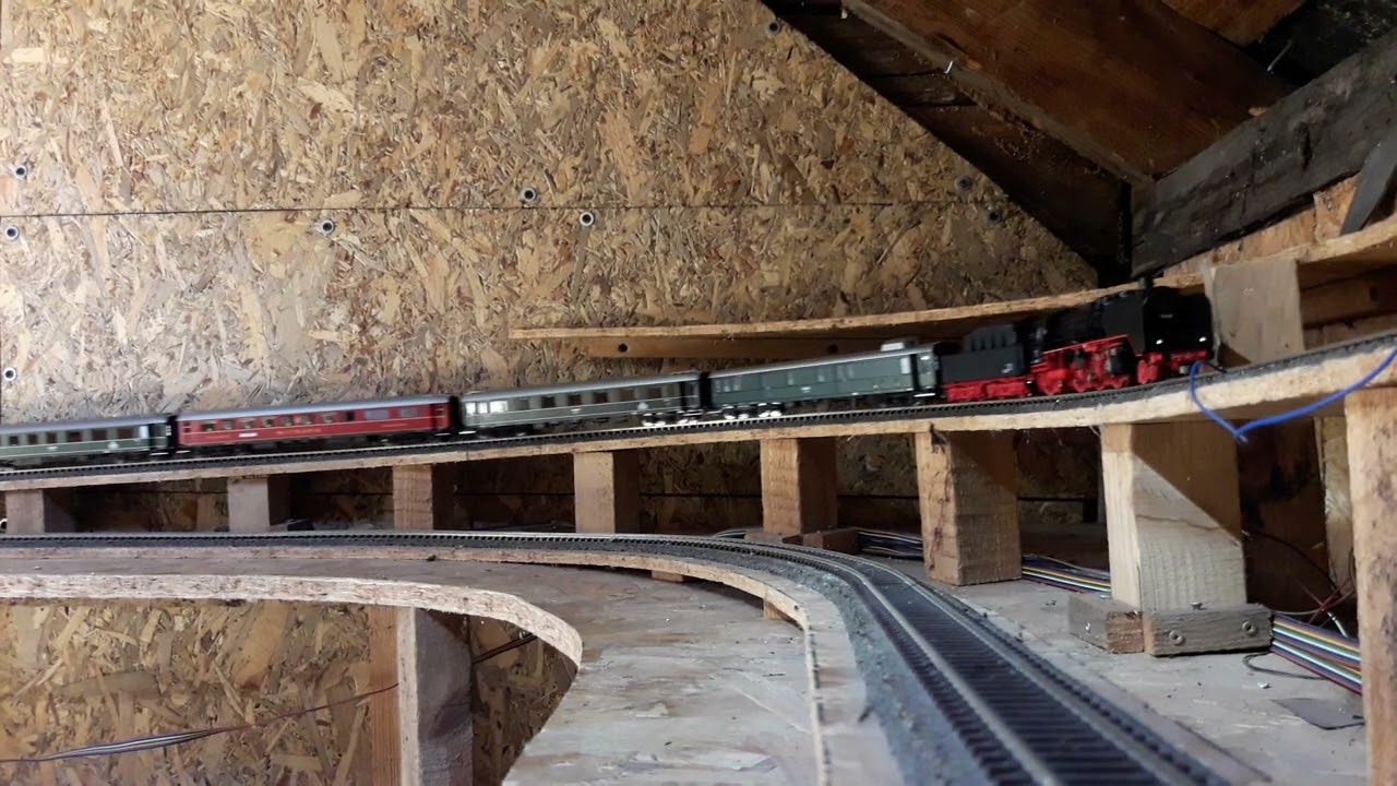 BR 23 002 Roco + Expresszug Berlin - Berchtesgaden. DRB epoche II.