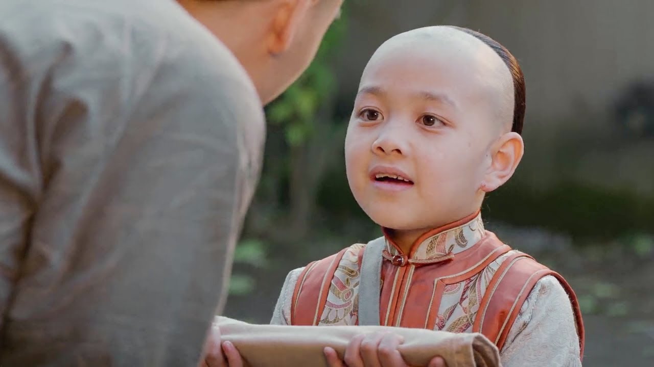 女商人辦廠遇到困難，5歲兒子用一本筆記輕鬆幫她解決難題！