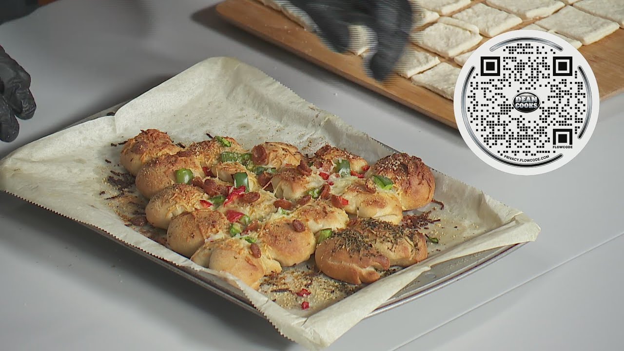 Dean cooks a Christmas Tree Pizza