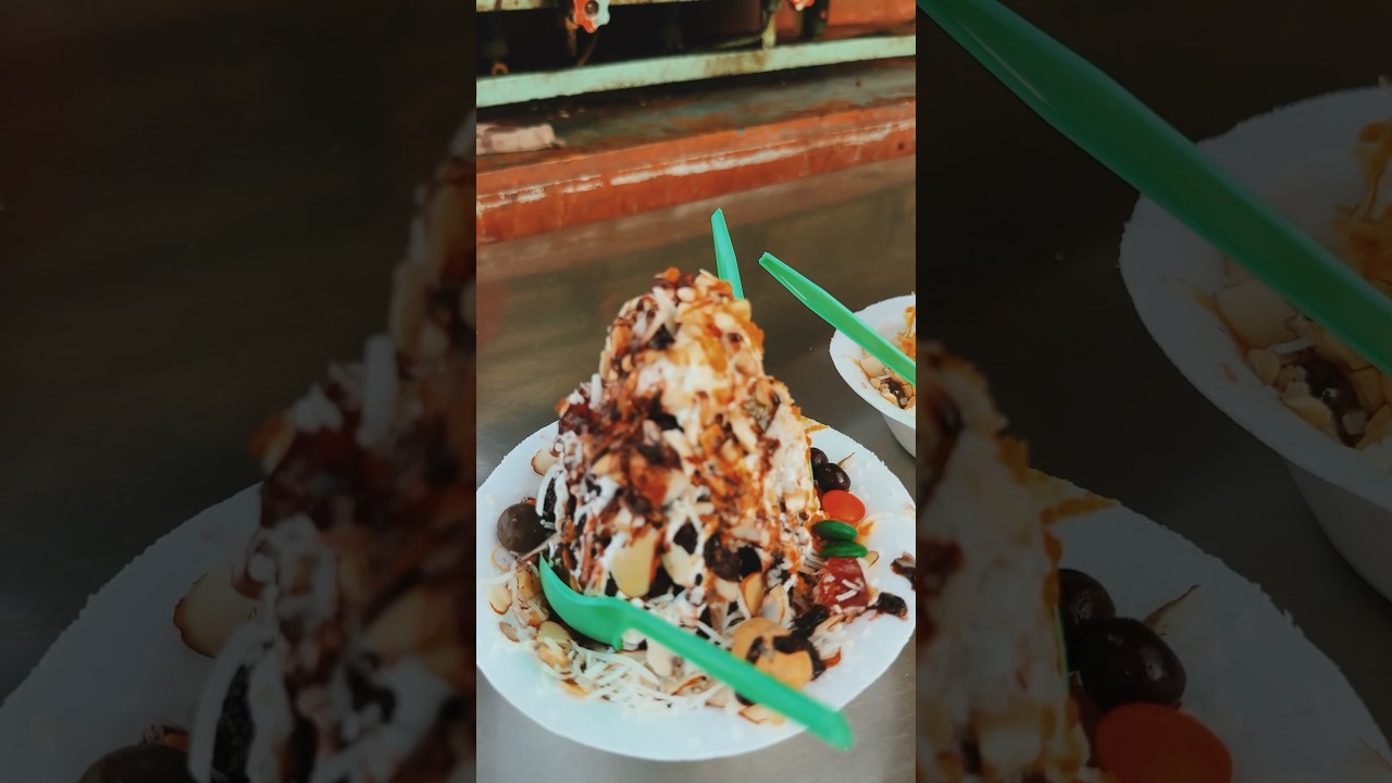 Ice Dish #icecream #foodie #gujjufood #streetfoodindia  #foodshorts #localfood #icegola #streetfood