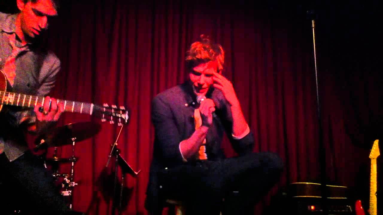 Hunter Parrish - Left Behind (Hotel Cafe)