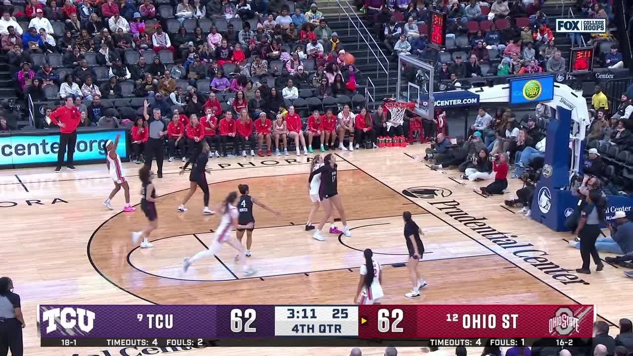 Kennedy Cambridge GIVES THE BUCKEYES THE LATE LEAD vs. TCU | Ohio State Women's Basketball