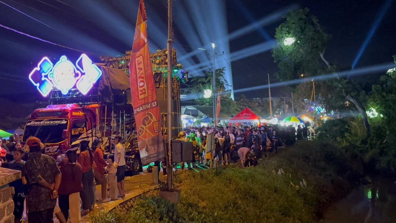 Brewog & H pro full dikepung lautan Manusia Karnaval Puri Medali Mojokerto