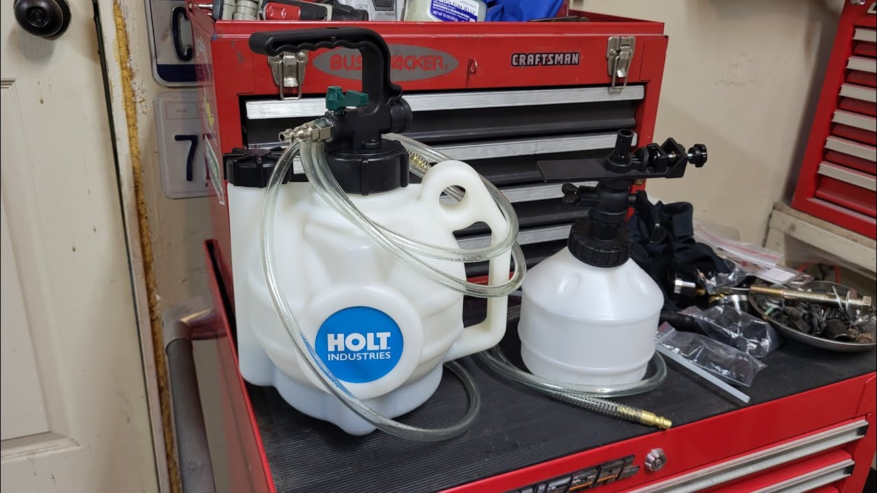 Holt/Harborfreight pneumatic brake bleeder review