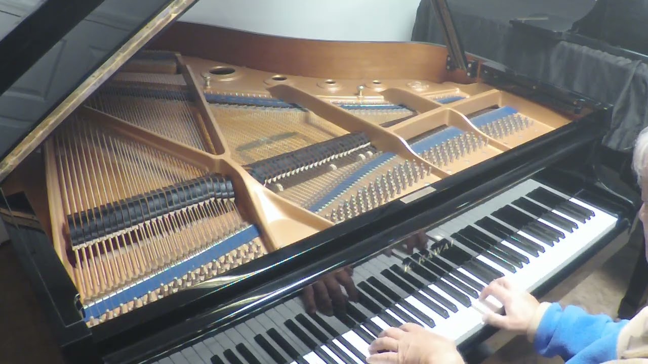 Excepional  Kawai  Kg3 6'1 grand piano