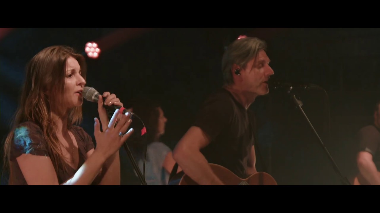 Timothy | HODNÝ SI (Build my Life) | live