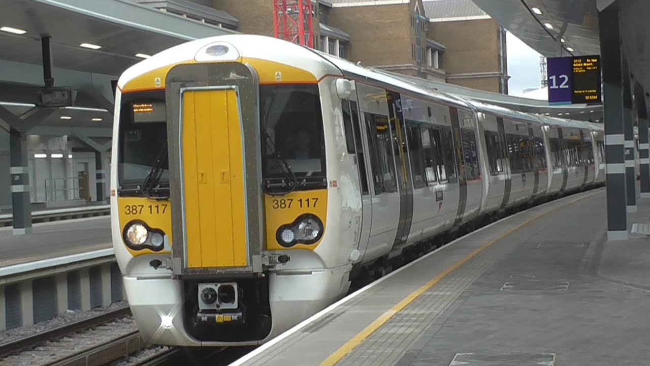 Trains At London Bridge Low Level - New Platforms - Saturday 14th February 2015