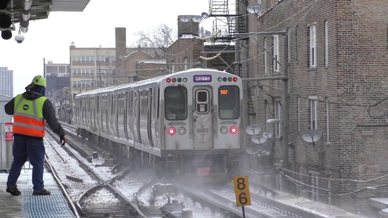 CTA HD 60fps: 5000 Series Red & Purple Line Express Trains Between Howard & Belmont (2/11/19)