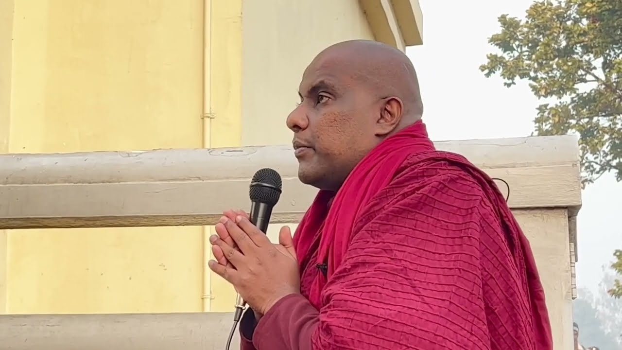 පිරිණිවන් මංචකය අසල කල පරිනිර්වාණ දේශනාව - Galigamuwe Gnanadeepa Thero