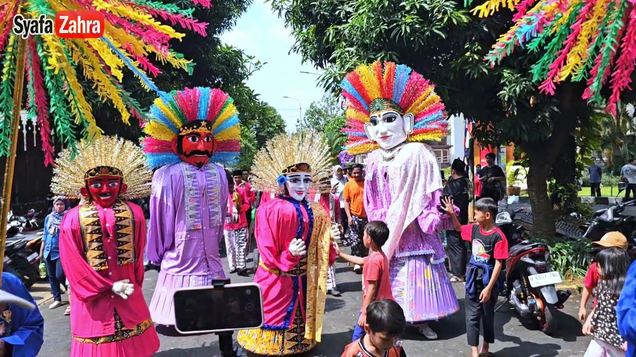 Ondel Ondel Keliling Setu Babakan | Sanggar Gubuk Reot | Lagu Ondel Ondel