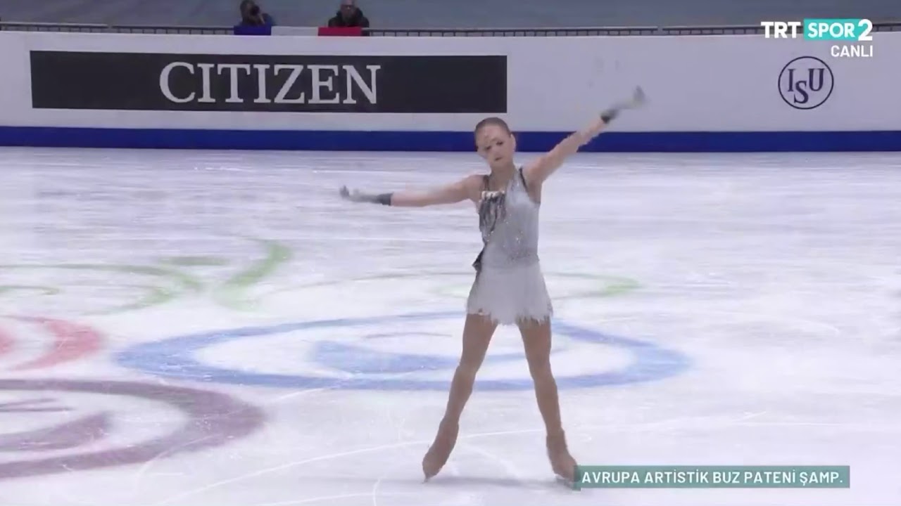 Avrupa 2020 buz pateni şampiyonası : Alexandra Trusova dan görsel şölen