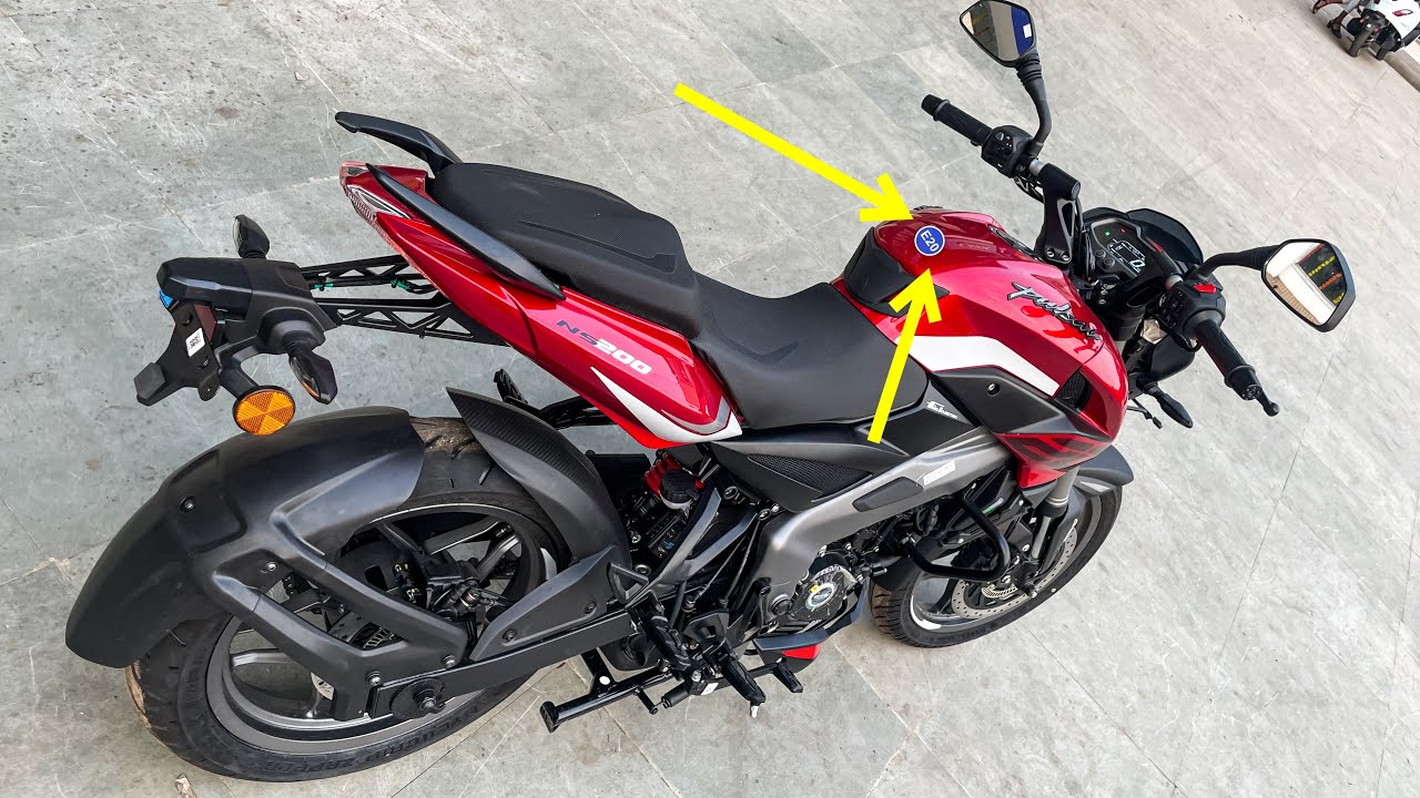 King 👑 Of 200cc All Bikes 2025 Bajaj Pulsar NS 200 Red Color Review | Should You Buy in 2024?