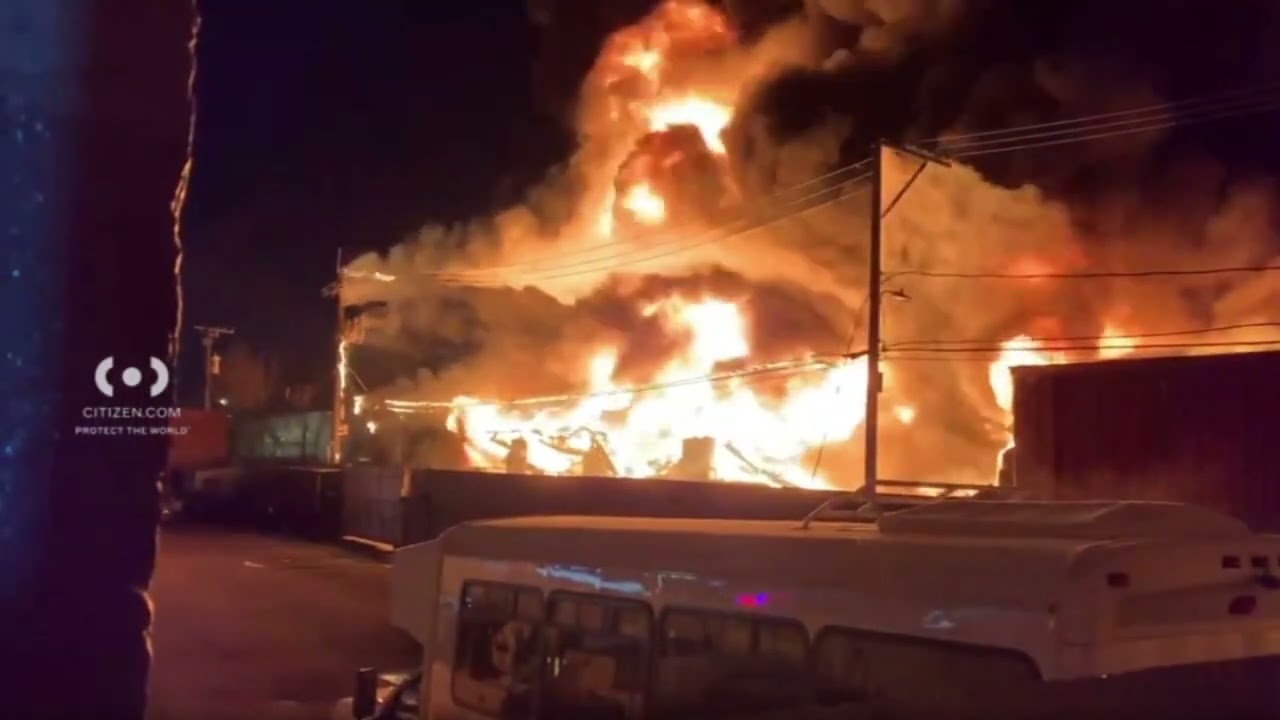 Large fire breaks out at SW Side warehouse
