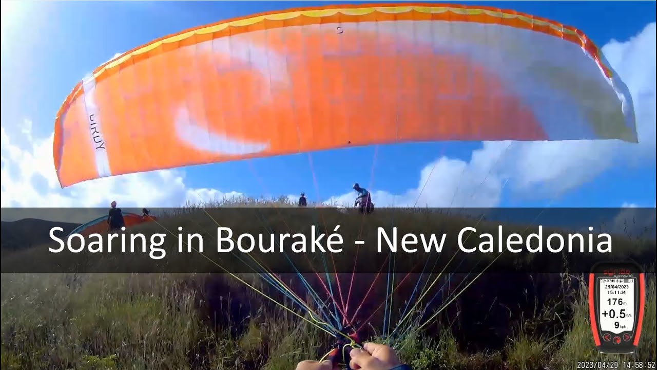 Soaring à Bouraké / vol complet - Paragliding in Bouraké / FULL flight no cut - NEW CALEDONIA