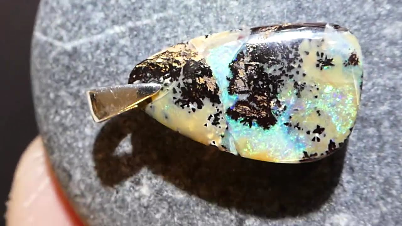 Boulder Opal / Art.Nr. BOH285