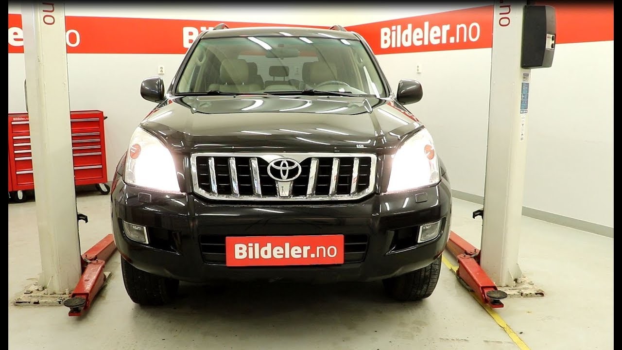 Toyota Land Cruiser (J120): Hvordan bytte nedre bærebru i forstilling - 2002 til 2009 mod.
