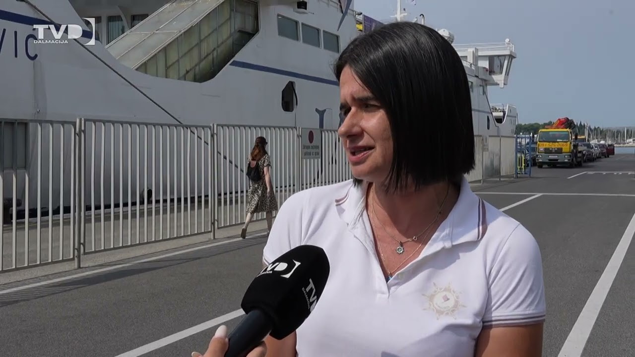 Jadrolinija: Mjesto za automobil u brodskoj garaži bez rezervacije teško je naći! 23.08.2025.
