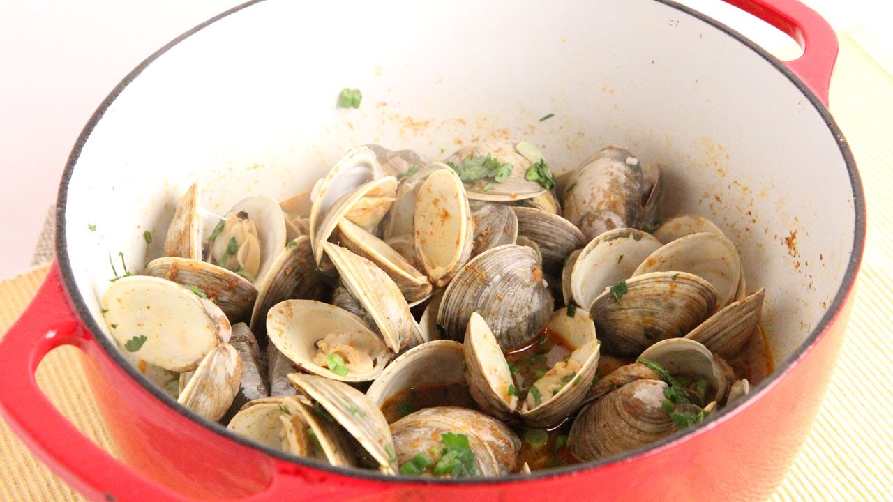 Thai Curry Clams Recipe - Laura Vitale - Laura in the Kitchen Episode 1009