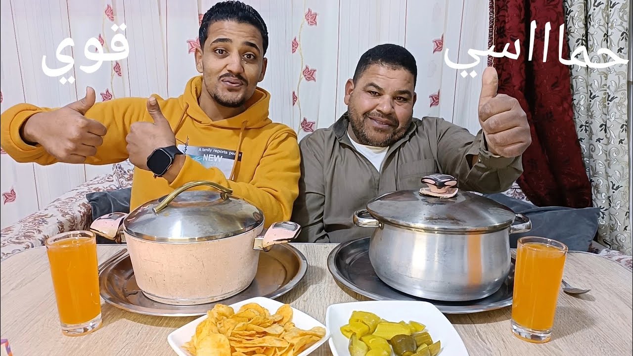 تحدي أكل على أكلة العشق تفتكرو الحلتين فيهم ايه 🤔💯