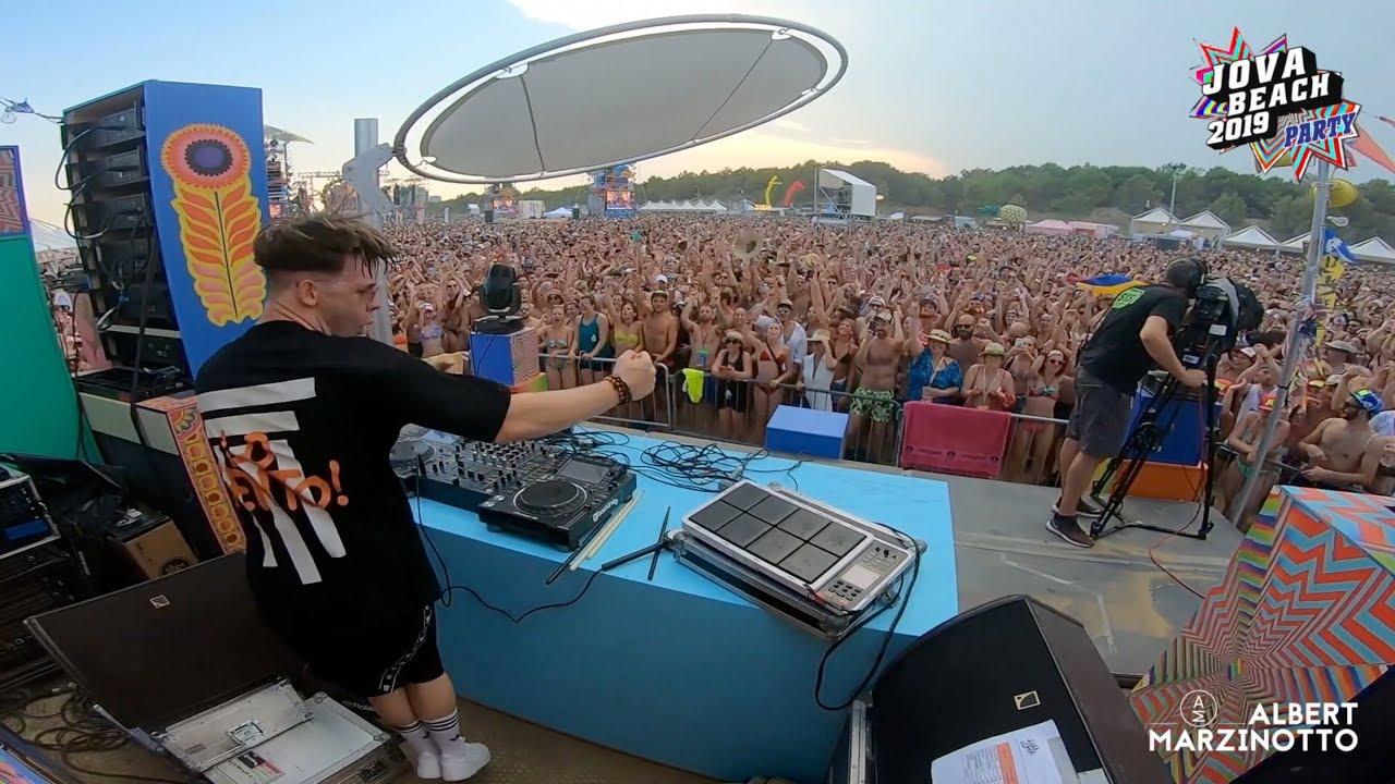 Albert Marzinotto @ Jova Beach Party 06.07.2019 Lignano Sabbiadoro