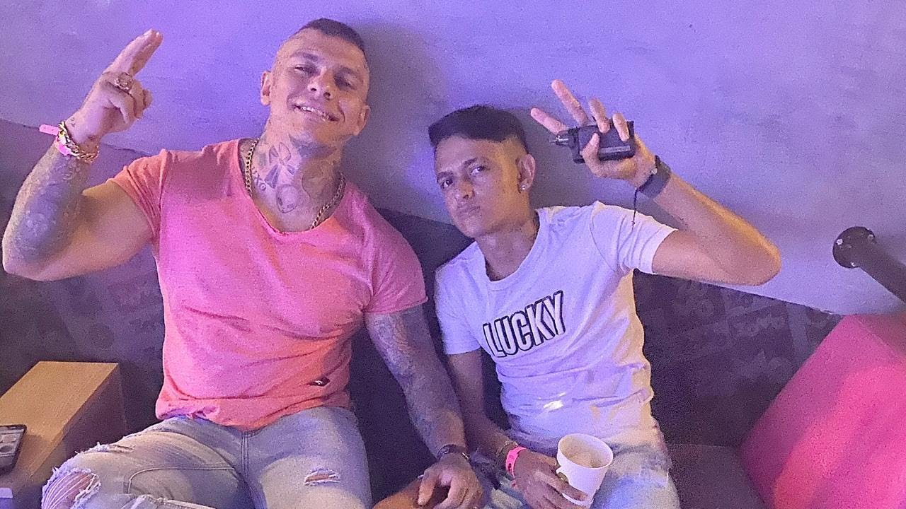 FOMOS TODOS PRO ROLE