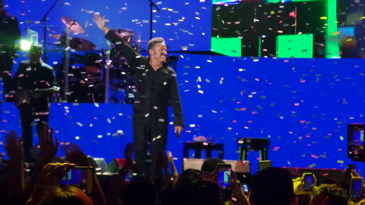 Luis Miguel  popurri (Auditorio Banamex Mty)