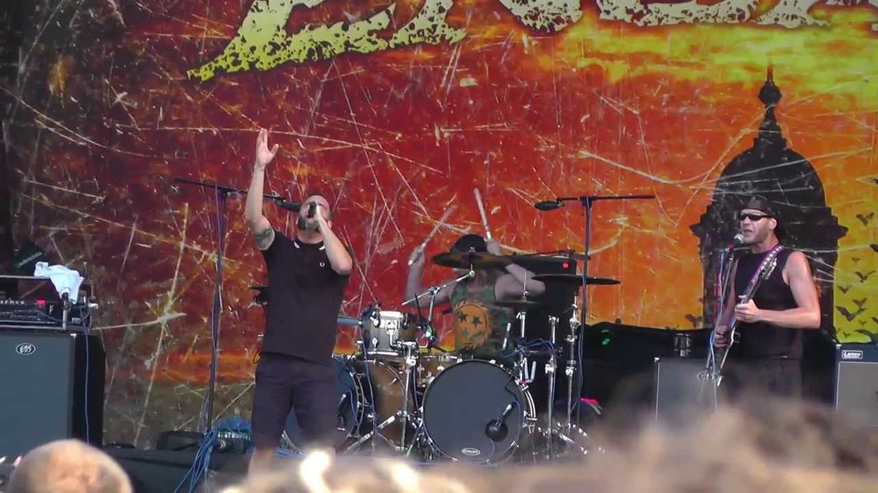 Killswitch Engage - The Hell In Me, Aerodrome Festival Prague CZ 14.08.2013 HD