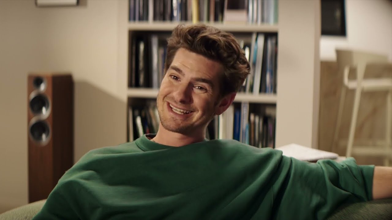 Andrew Garfield is a big kid again… thanks to Play on Sky Live