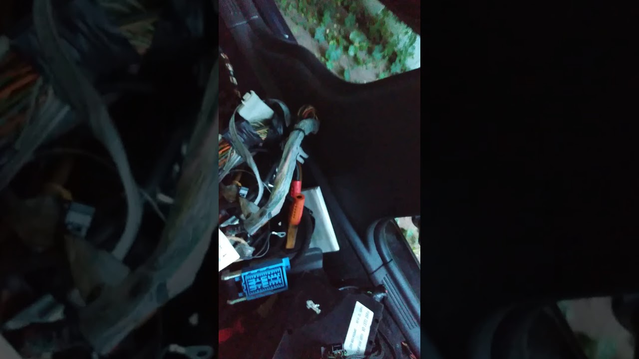 finally !! removed the ignition switch from Volvo V50