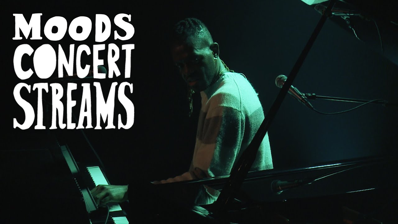 Live at Moods: Ashley Henry 
