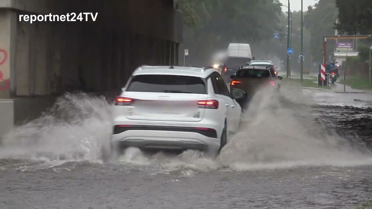 Unwetter im Havelland - Überflutung am Bahnhof Nauen